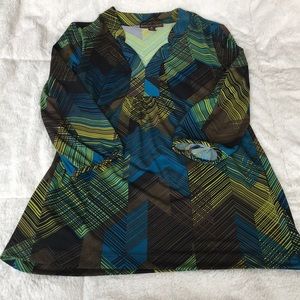 Stylish Dana Buchman Top